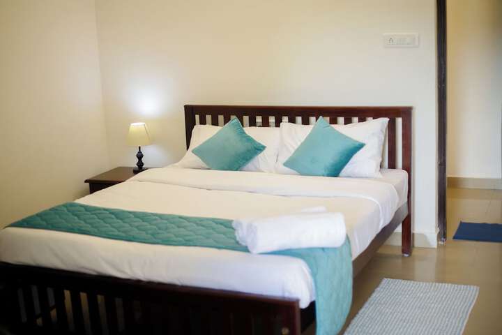 Room 25 of 62