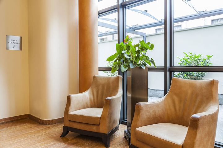 Guest Lobby