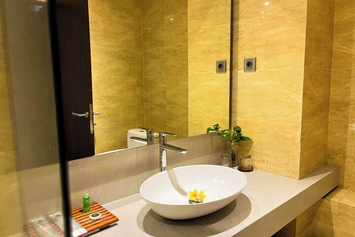 Bath Photo
