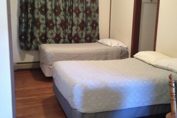 Room 2 of 21