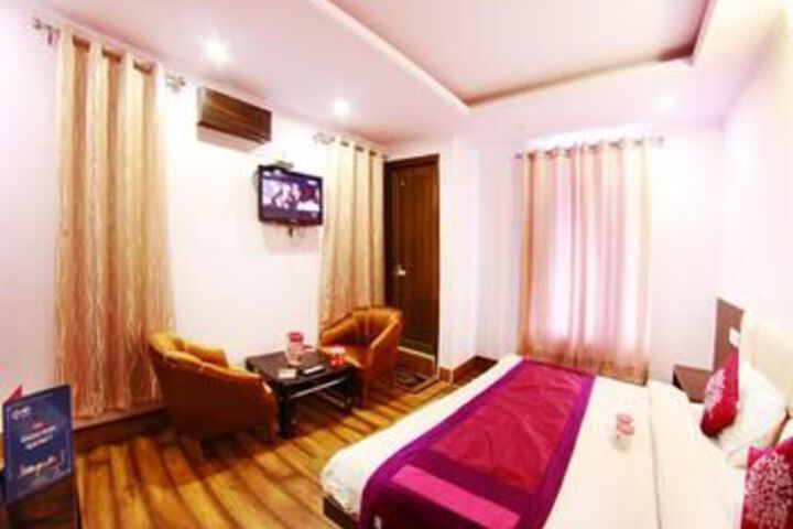 OYO Rooms Near Clarkes Hotel Mall Road