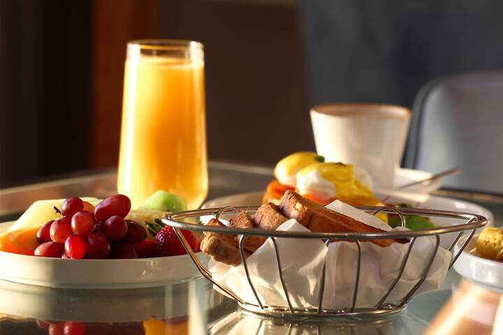 Breakfast/Coffee Service 132 of 229