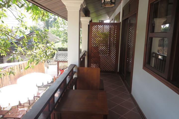 Terrace/Patio 9 of 32