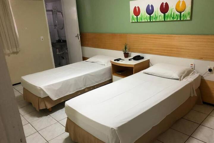 Room 9 of 31