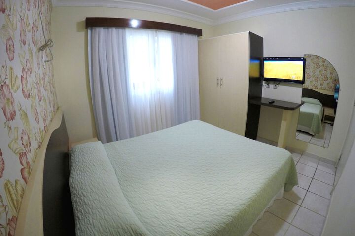 Room 20 of 75