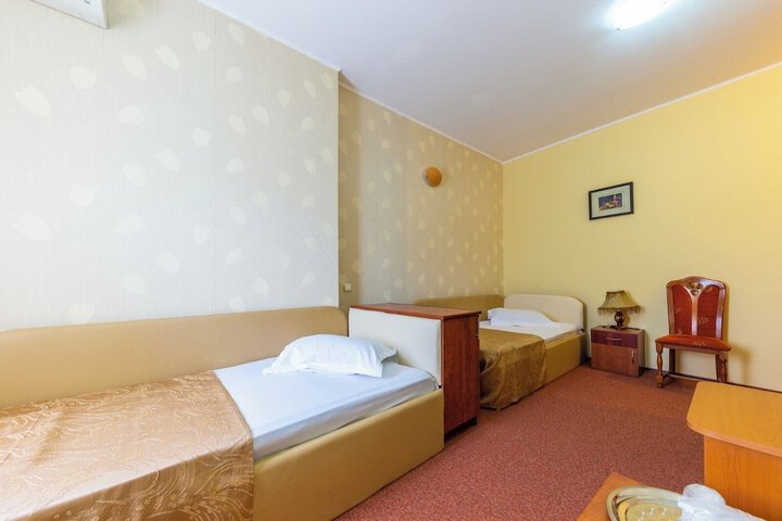 Room 22 of 37