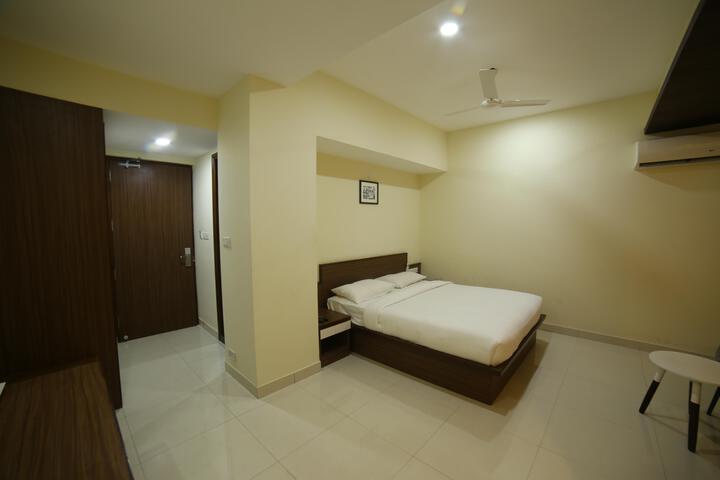 Hotel Mint Benhur Pride Bangalore