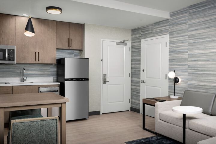 Room 6 of 35
