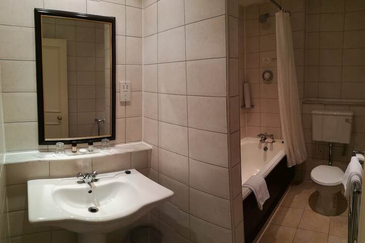Bath Interior