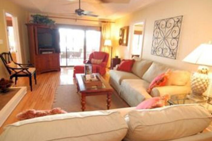 Photo of Inlet Cove 9 by RedAwning