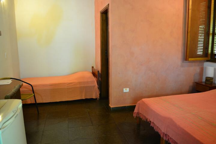 Room 3 of 53