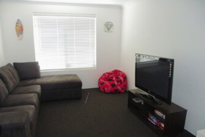Room 19 of 30