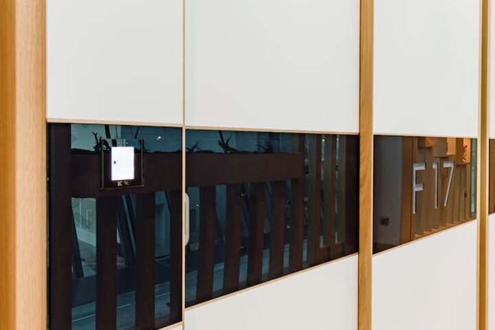 Room 16 of 51