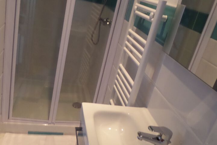 Room 3 of 19