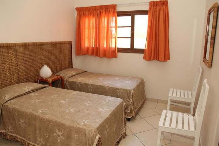 Room 4 of 19