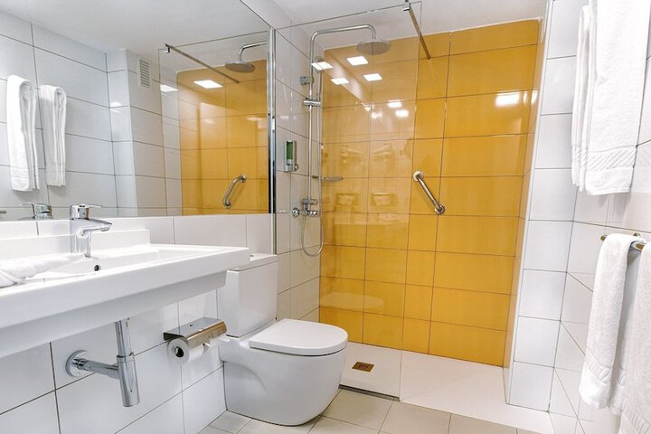 Bath Interior