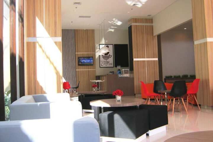 Dining Photos