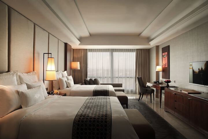Room 8 of 49