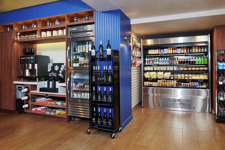 Snack bar