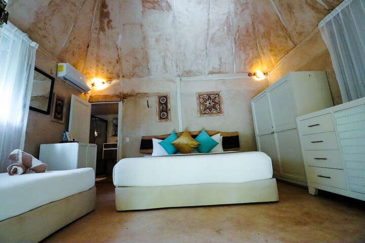 Room 27 of 171