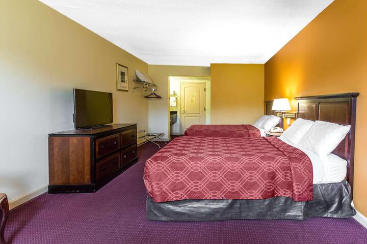 2 Double Beds Accessible Room (7 of 9)