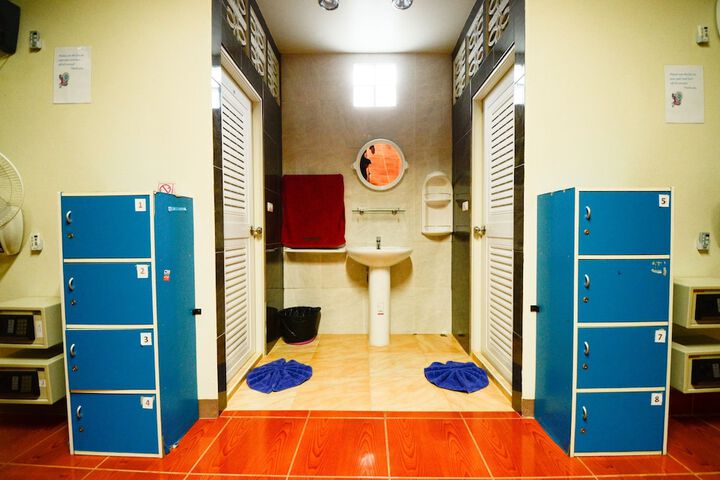 Clean Restrooms