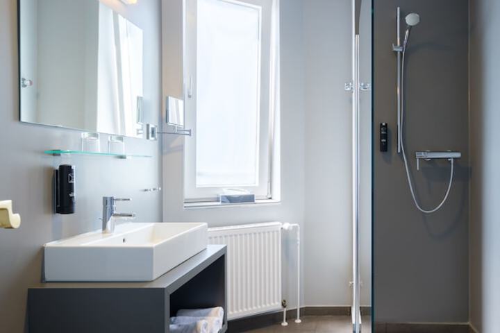 Bathroom Vanities