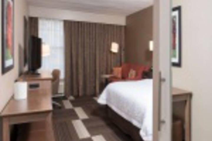 Room 348 of 372