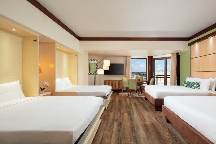 Room 16 of 124