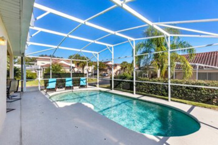 Pool 17 of 36