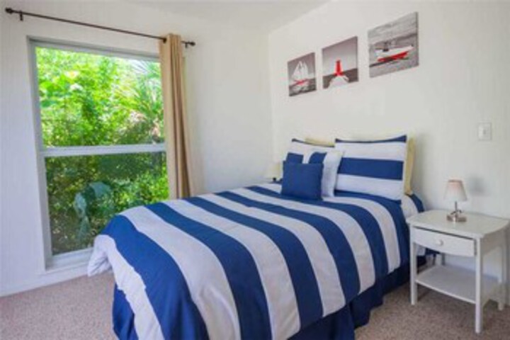 Room 20 of 24