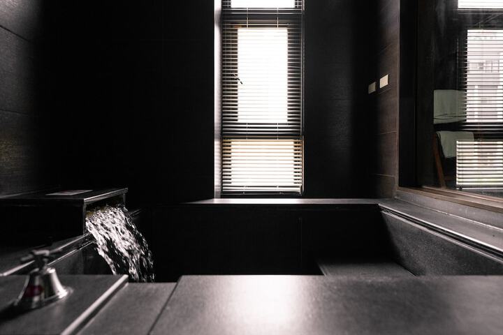 Room 47 of 60
