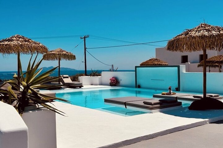 Pool 51 of 83