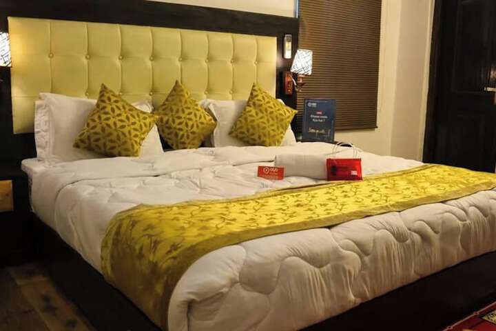 Room 14 of 49