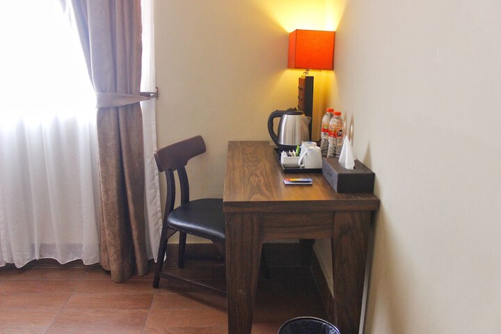 Room 6 of 22