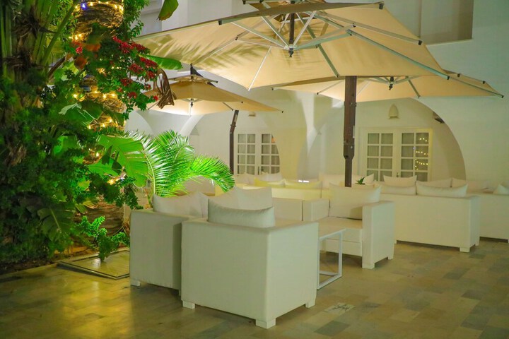 Hotel 38 of 45