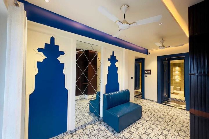 Hotel Interior 7 of 66