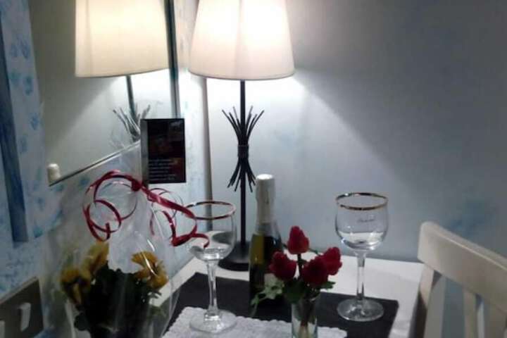 Room 16 of 44