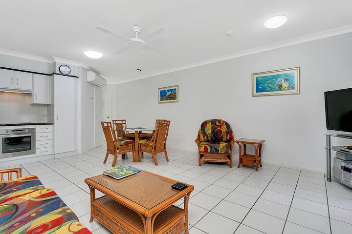Room 14 of 50