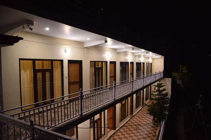 Hotel 8 of 12