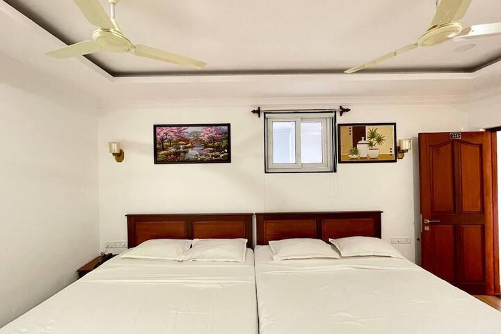 Room 15 of 69