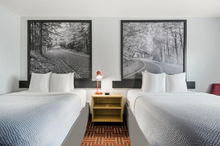 Room 15 of 56
