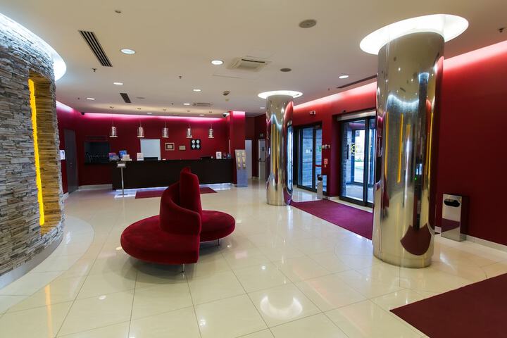 Hotel 3 of 36