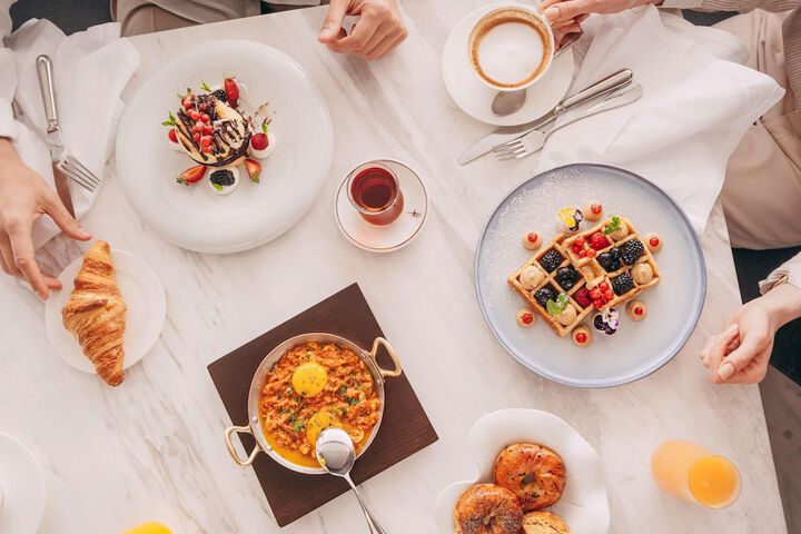 Breakfast/Coffee Service 77 of 141