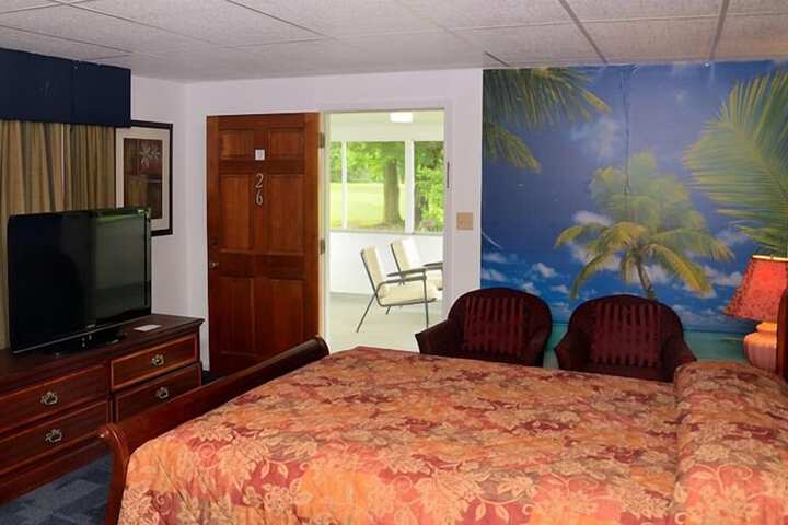 Room 8 of 42