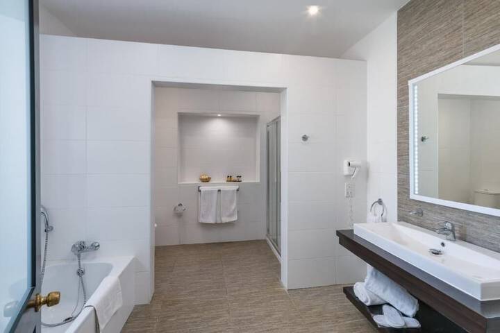 Bath Interior
