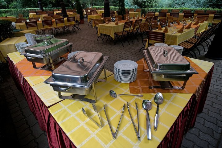 Breakfast/Coffee Service 28 of 42