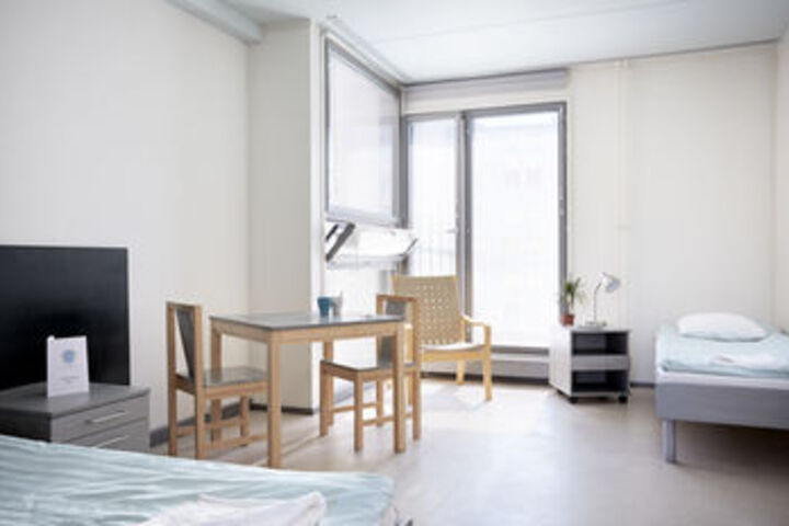 Room 45 of 95