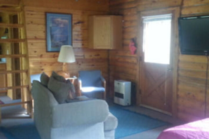 Room 35 of 71
