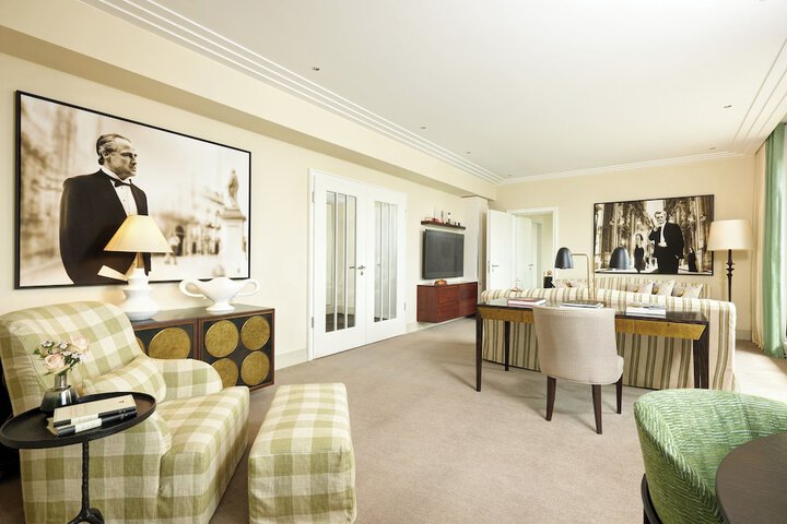 Room 49 of 191